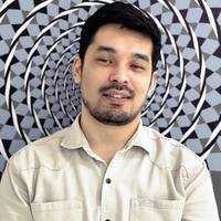 Ильхом Набижанов