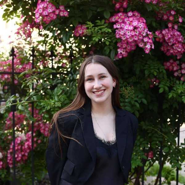 Фрилансер ***