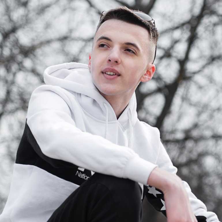 Владислав Б.