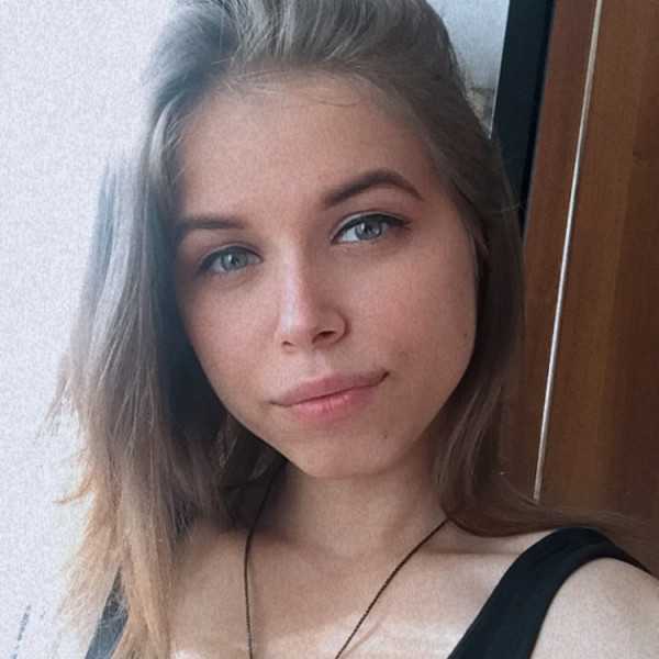 Анастасия Старых