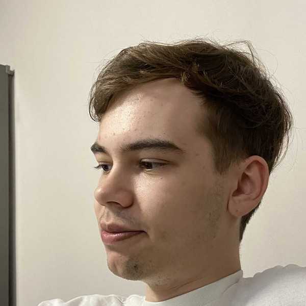 Максим Скоков