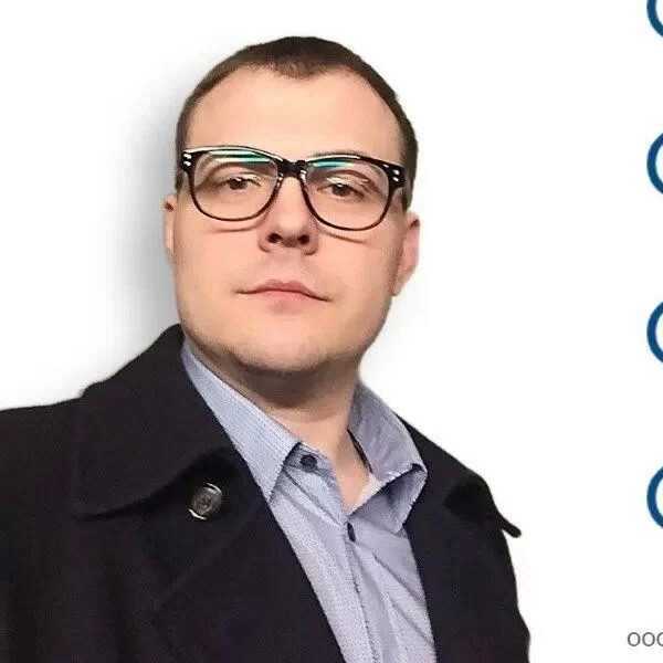 Антон Савин