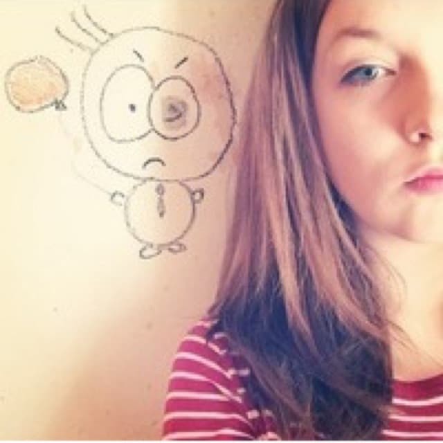 Анна Волкомурова