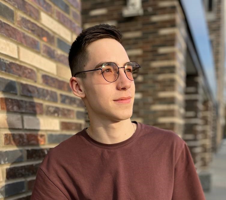 Аватар: Vlad Kryzak